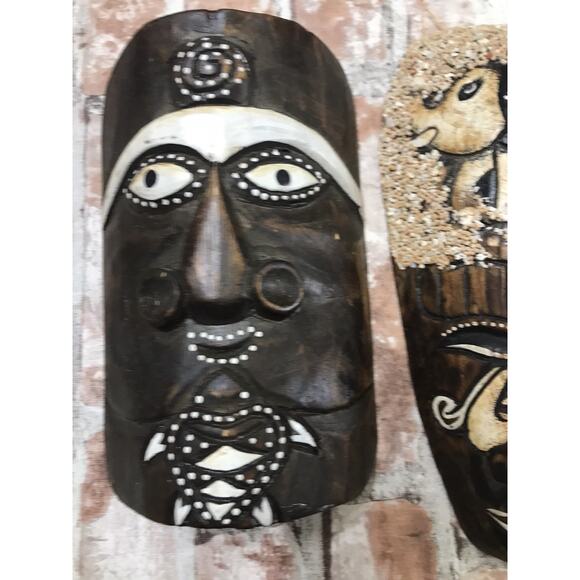 Unique Vintage 2 Handmade Home Wall Decor Carved Wood Face Masks African &Tahiti - Picture 2 of 6